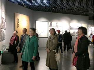 永利官网知联会会员赴台儿庄大战纪念馆参观学习