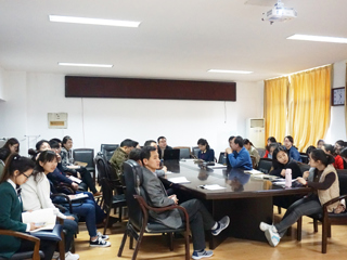华中师范大学谢晓明教授应邀到永利官网讲学