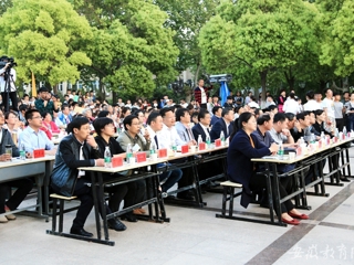 【安徽教育网首页】“青春喜迎十九大 坚定信念跟党走”yl23455永利官网举办第十二届五四“共青杯”合唱节