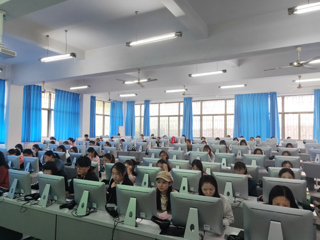 2018年“外研社 国才杯”全国英语写作、阅读大赛yl23455永利官网初赛顺利举行