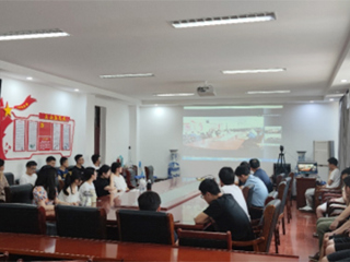 yl23455永利官网-安庆师范大学联合举办信息与通信工程学位点研究生学术论坛