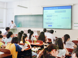 中国科学院南京土壤研究所谢祖彬研究员应邀来永利官网做学术报告