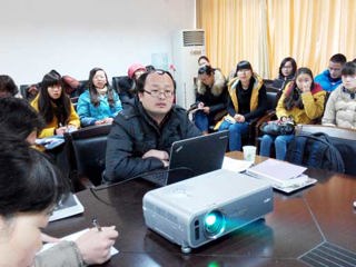 《新文学史料》编辑刘伟应邀来永利官网讲学