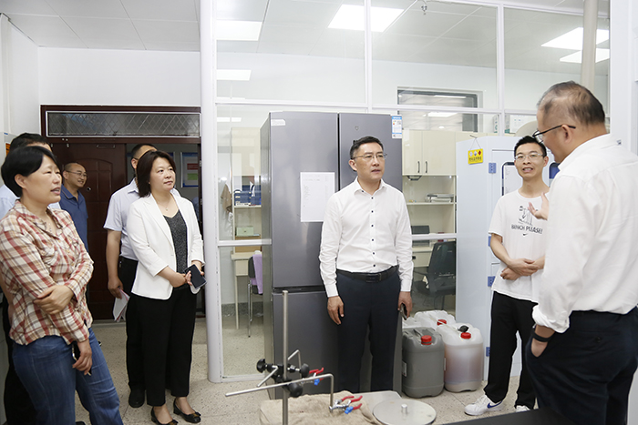 8335ef48248a4bd199a5918c399954d4.jpg 8335ef48248a4bd199a5918c399954d4.jpg