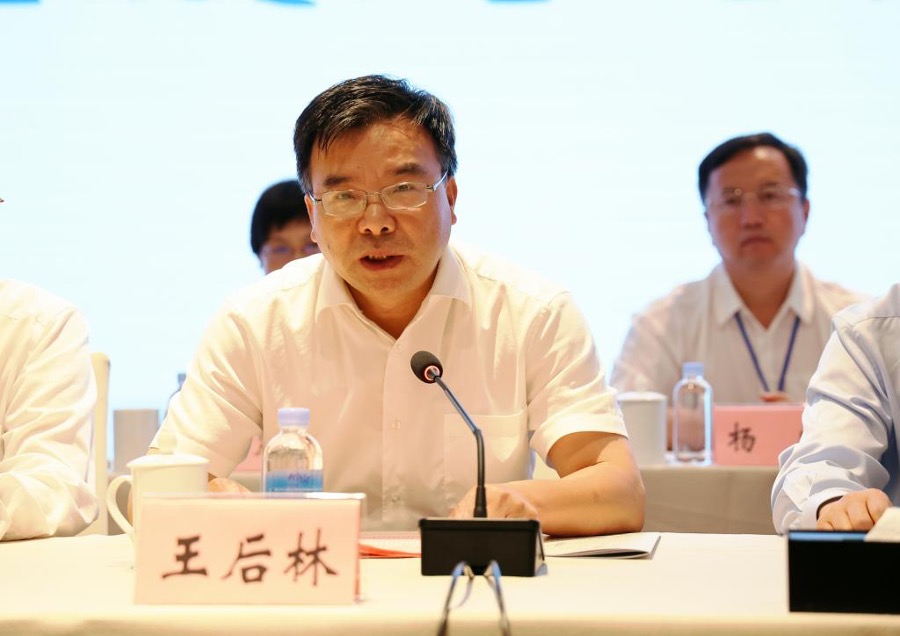 e72b6a737719462e926b339b773a5bb0.jpg e72b6a737719462e926b339b773a5bb0.jpg