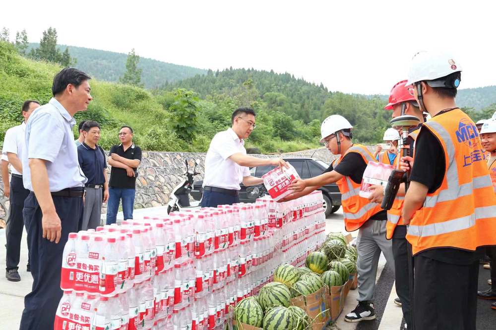 756e0de60caa4db9a5b8030d2f01544c.jpg 756e0de60caa4db9a5b8030d2f01544c.jpg