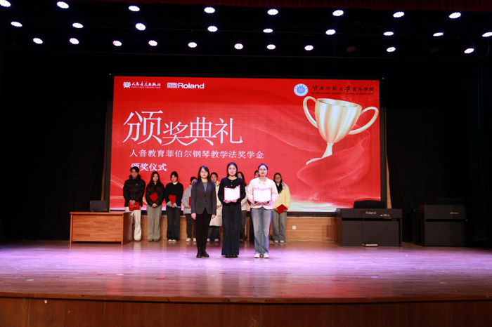 1822da9536e844bdbe83dff28cfa215c.jpg 1822da9536e844bdbe83dff28cfa215c.jpg