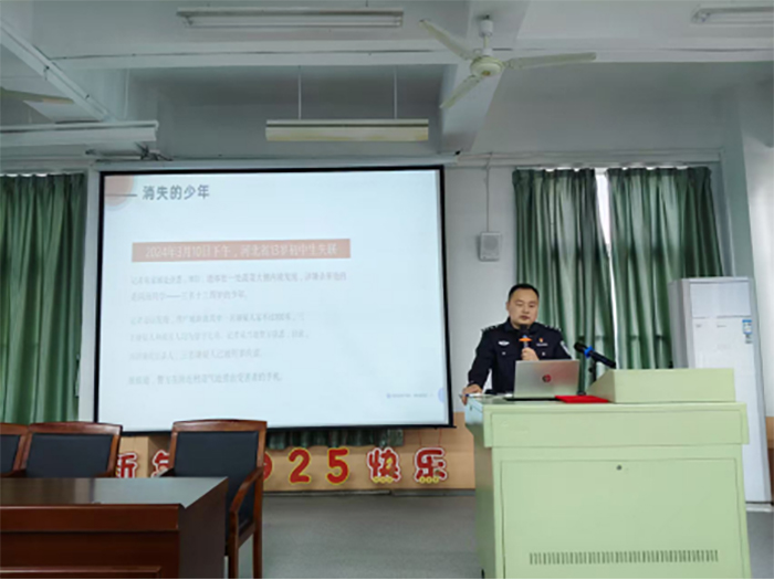 ff4988f0ff0945cc84f1d332dee6d041.jpg ff4988f0ff0945cc84f1d332dee6d041.jpg